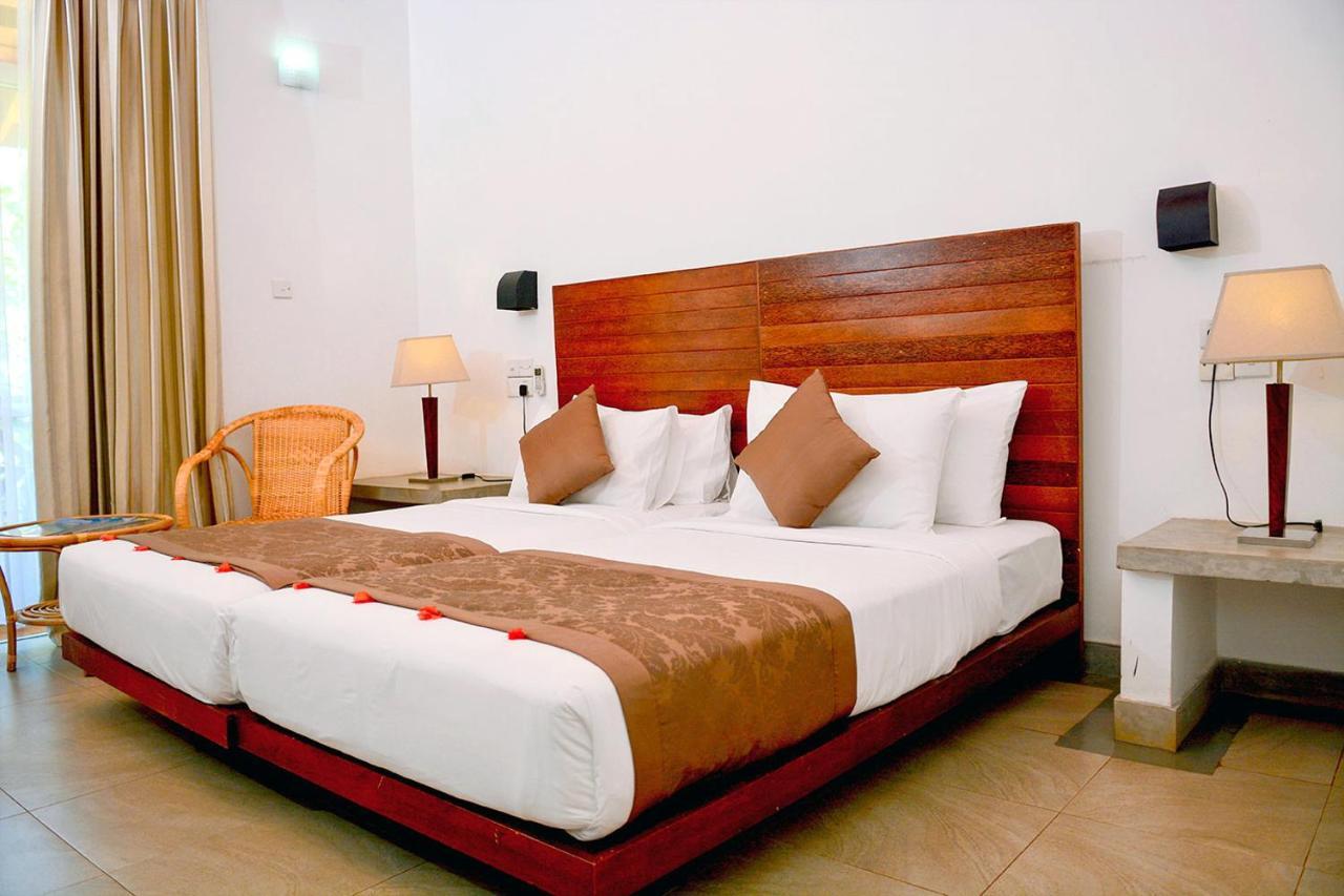 Amaranthe Bay Resort & Spa Trincomalee Kültér fotó